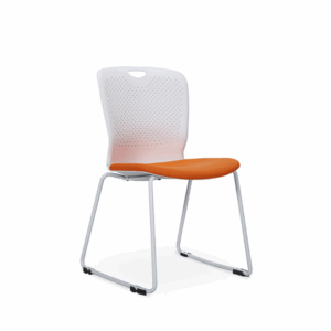 Chaise Amiel-B empilable en plastique à piétement traîneau