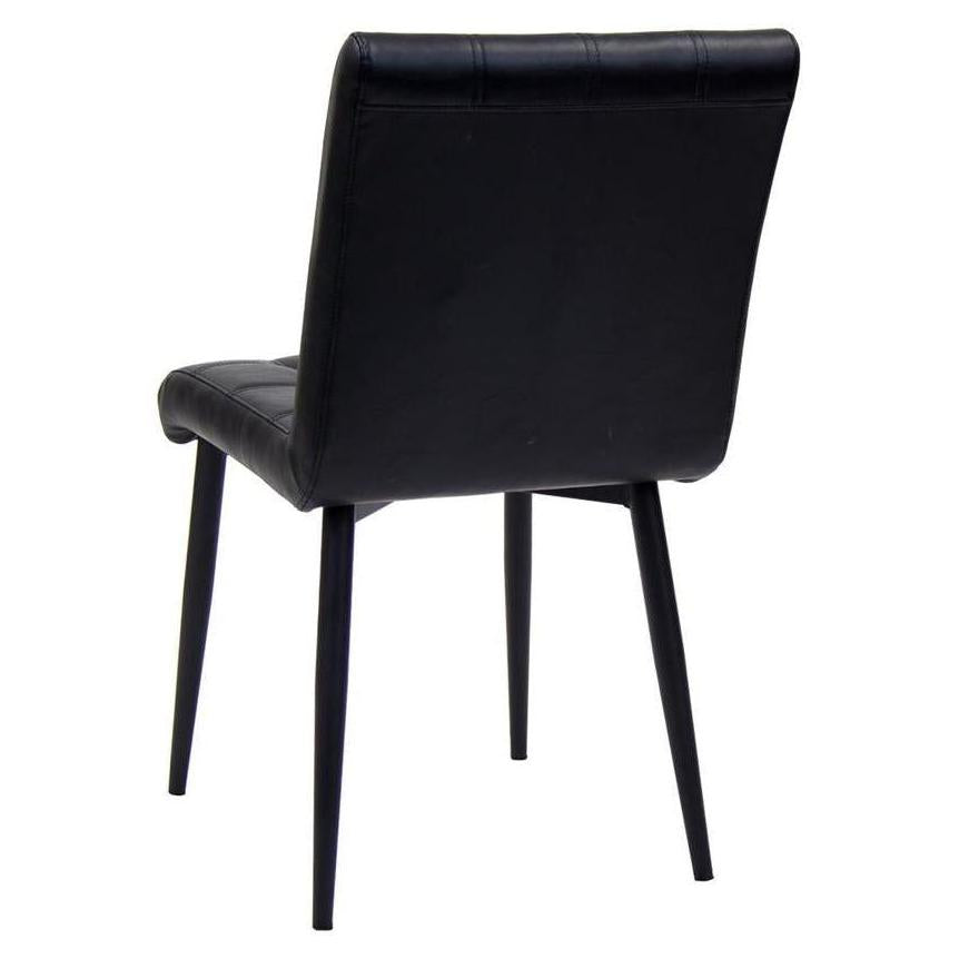 Chaise interior de metal con asiento y respaldo de vinilo negro