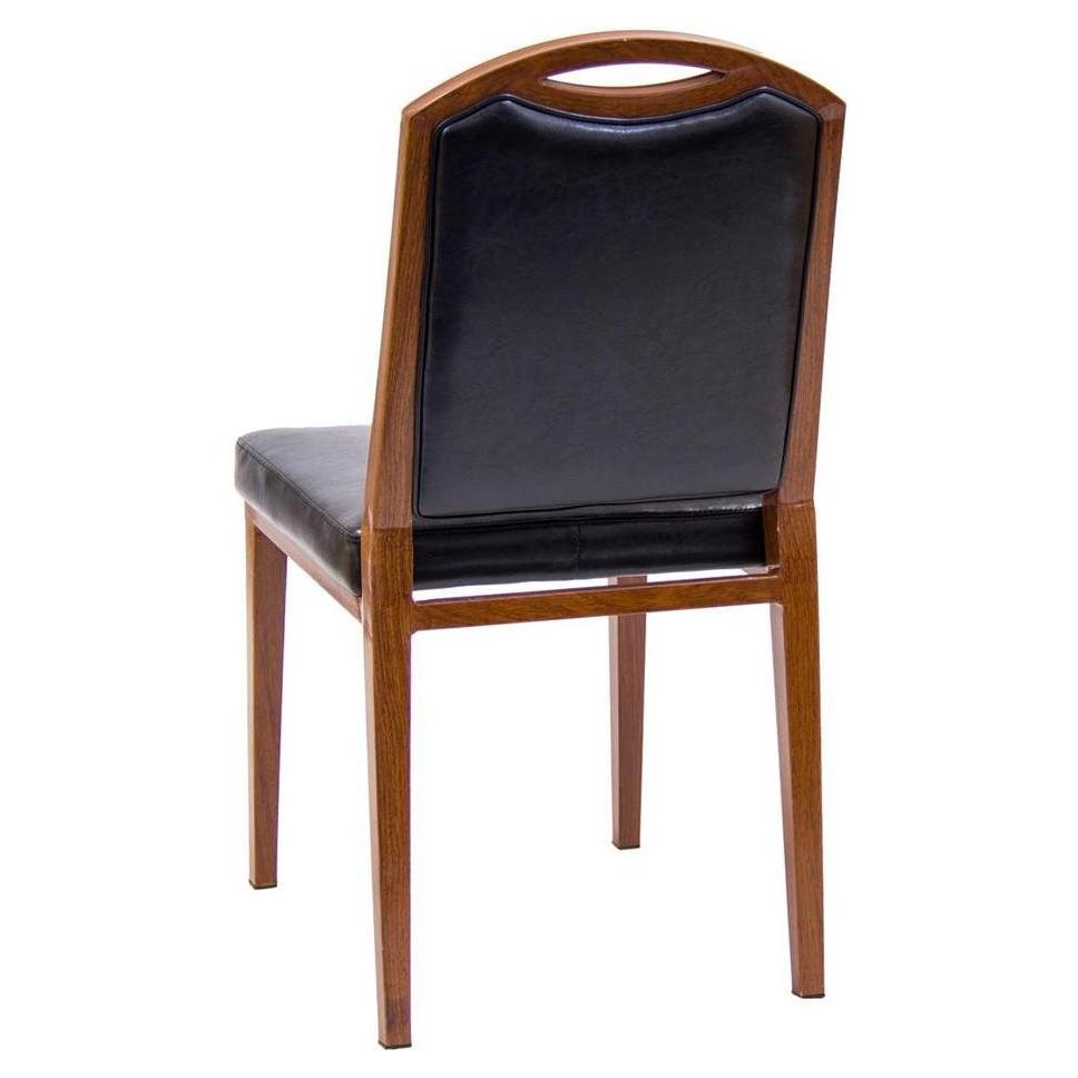 Chaise interior de metal con efecto madera y asiento y respaldo de vinilo negro