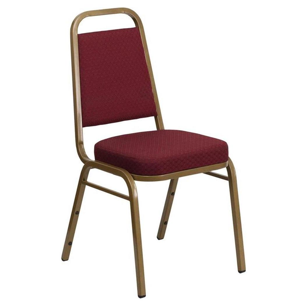 Silla apilable para banquetes TITAN con respaldo trapezoidal, estructura dorada