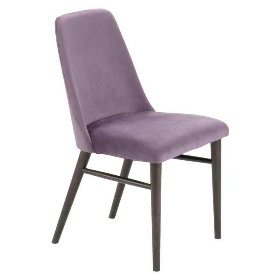 Modern European beech wood lounge chair with side reinforcement