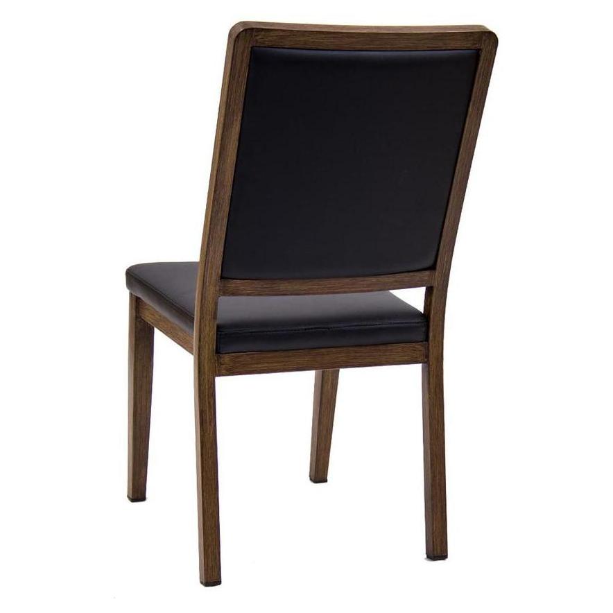 Chaise interior de metal con acabado de nogal con asiento y respaldo de vinilo negro