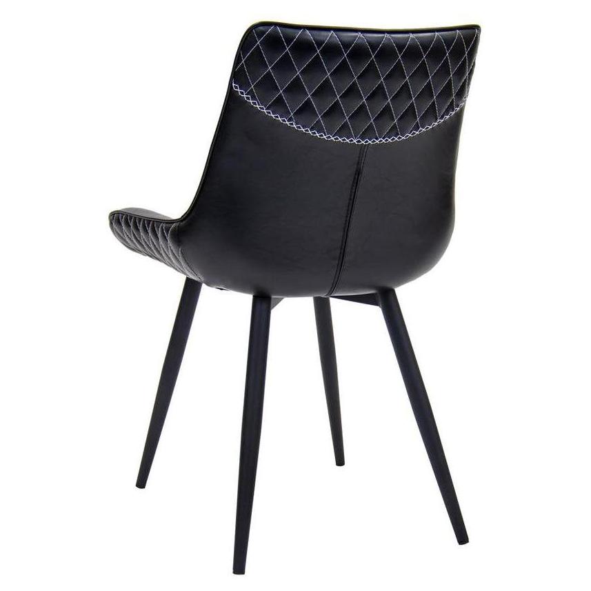 Chaise interior de metal negro con asiento y respaldo de vinilo negro