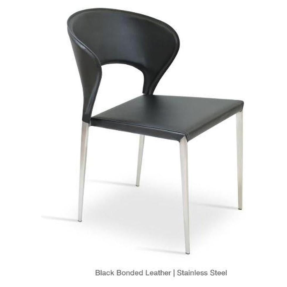 Chaise CICCIR en métal

Silla CICCIR de metal