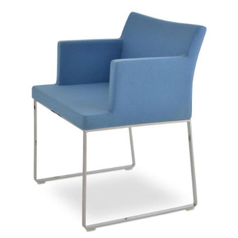 Fauteuil Soho sur piétement traîneau métal