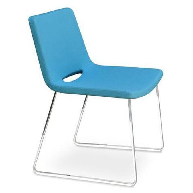 Lounge chair MONTENEGRO with sled base