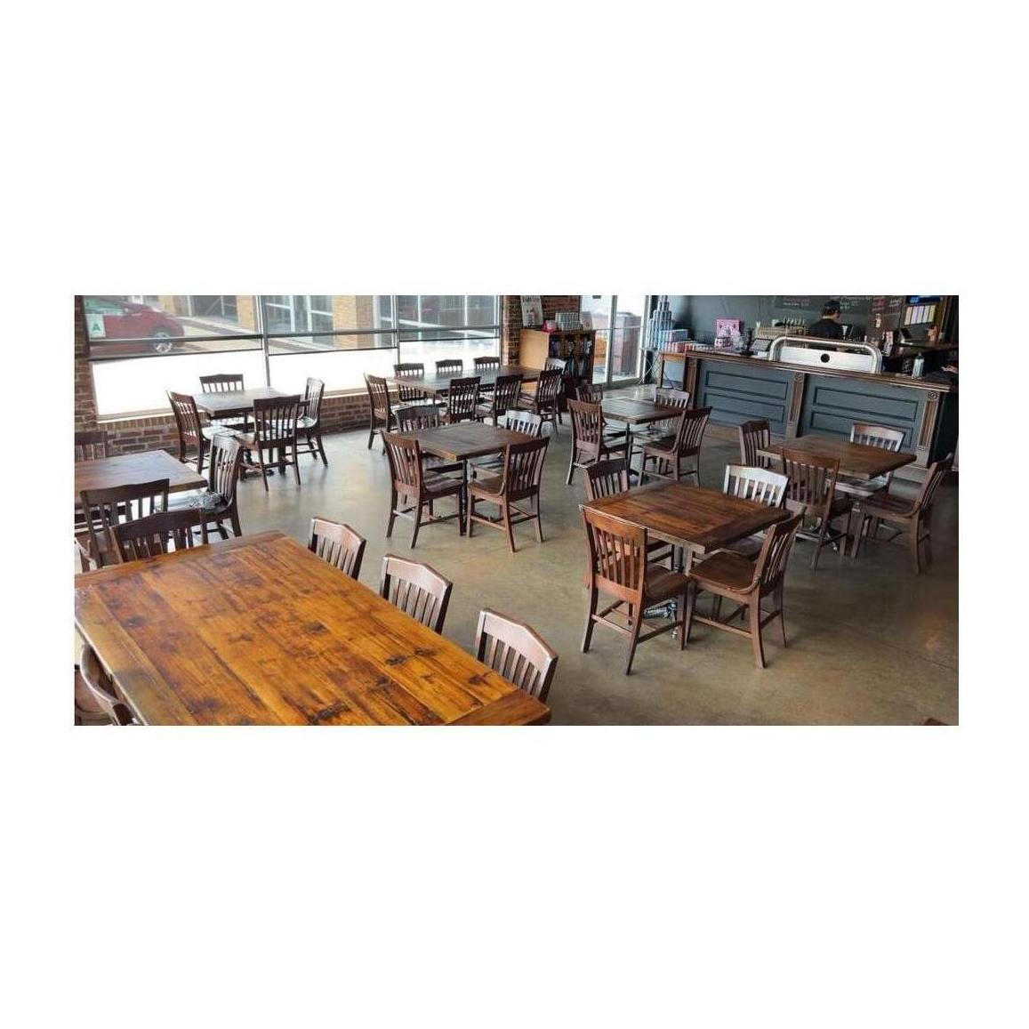 Decorative indoor table base with 4 branches