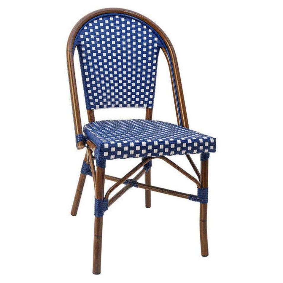 Chaise exterior AZINA de aluminio con acabado en nogal con ratán sintético azul y blanco