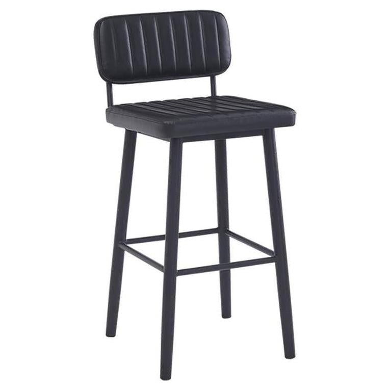 Tabouret de bar en métal noir avec assise et dossier rembourrés à cannelures