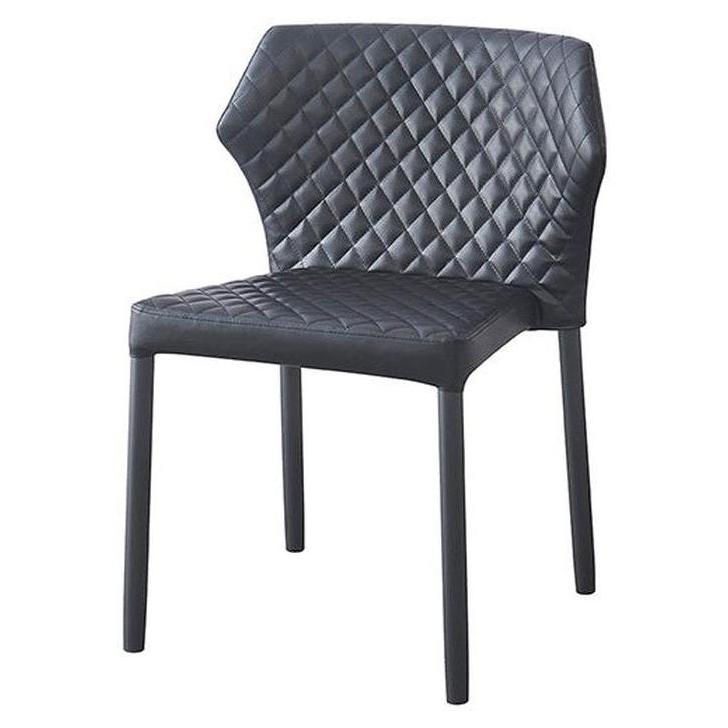 Chaise de acero con diseño de rombos cosido y asiento de vinilo negro