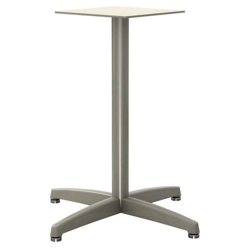 X-shaped base in thermolaquered Duracast for dining or bar height