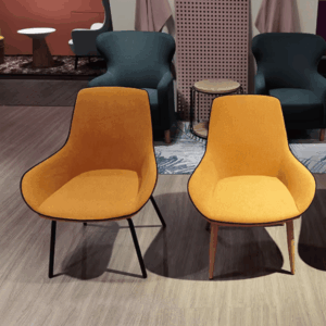 Lounge armchair Dora in fabric