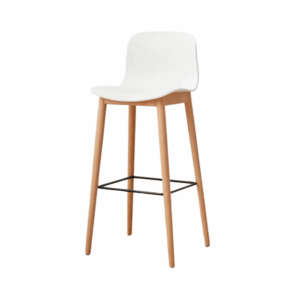 Chaise haute Mandag en bois et plastique